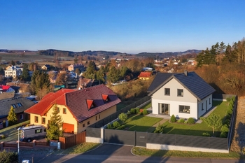 Prodej pozemku 951 m², Nová Paka