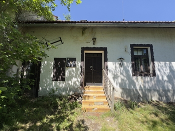 Prodej domu 200 m², Dolní Třebonín