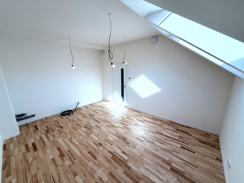 Pronájem bytu 1+kk v osobním vlastnictví 32 m², Dobřichovice