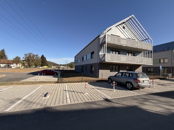 Pronájem bytu 1+kk v osobním vlastnictví 32 m², Dobřichovice