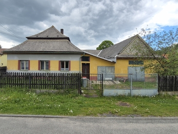 Prodej domu 269 m², Rohozná