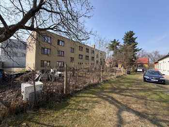 Prodej pozemku 709 m², České Budějovice