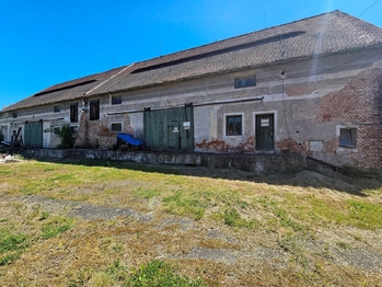 Prodej skladovacích prostor, Blšany