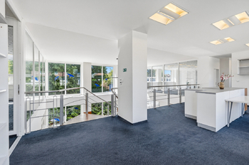 Pronájem kancelářských prostor 226 m², Praha 8 - Libeň