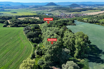Prodej pozemku 5841 m², Skršín