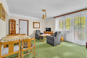 Prodej bytu 3+1 v osobním vlastnictví 74 m², Hradec Králové