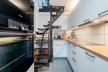 Prodej domu 178 m², Praha 9 - Letňany