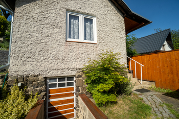 Prodej pozemku 383 m², Bystřany