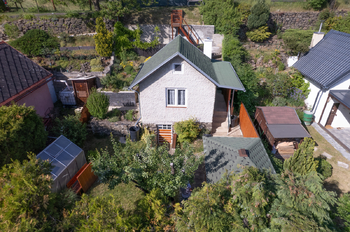 Prodej pozemku 383 m², Bystřany