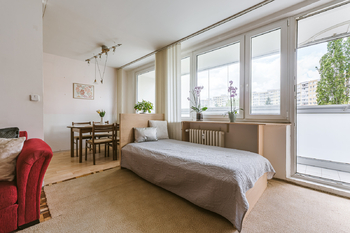 Prodej bytu 3+kk v osobním vlastnictví 70 m², Praha 5 - Stodůlky