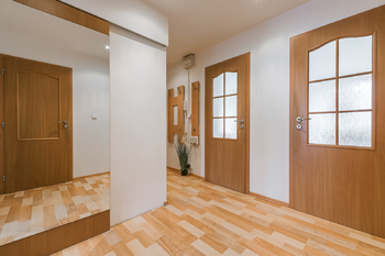 Prodej bytu 3+kk v osobním vlastnictví 70 m², Praha 5 - Stodůlky
