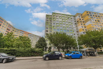 Prodej bytu 3+kk v osobním vlastnictví 70 m², Praha 5 - Stodůlky