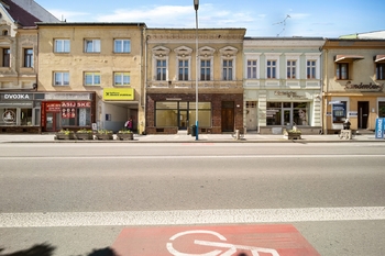 pohled na RD - Prodej domu 340 m², Břeclav 