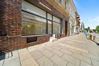 komerce - Prodej domu 340 m², Břeclav