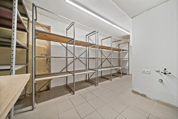 komerce sklad - Prodej domu 340 m², Břeclav