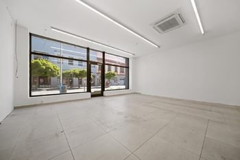 komerce - Prodej domu 340 m², Břeclav