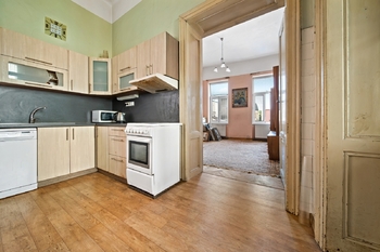 kuchyně - Prodej domu 340 m², Břeclav
