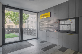 Prodej bytu 3+kk v osobním vlastnictví 75 m², Praha 8 - Libeň