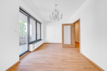 Prodej bytu 3+kk v osobním vlastnictví 75 m², Praha 8 - Libeň