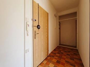 Foto-staging - Prodej bytu 2+1 v osobním vlastnictví 44 m², Ostrava