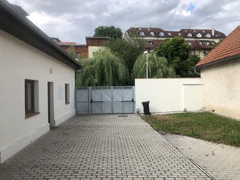 Prodej bytu 2+kk v osobním vlastnictví 44 m², Praha 10 - Kolovraty
