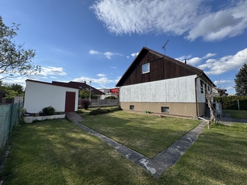 Prodej domu 180 m², Praha 5 - Sobín