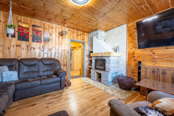 Uklizeno AI - Prodej domu 136 m², Hrubá Vrbka