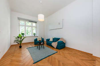 Prodej bytu 2+1 v osobním vlastnictví 90 m², Praha 3 - Vinohrady
