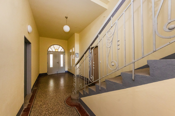 Prodej bytu 2+1 v osobním vlastnictví 90 m², Praha 3 - Vinohrady