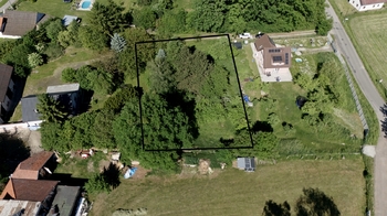 Prodej pozemku 2354 m², Kněžmost
