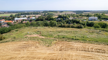 Prodej pozemku 1052 m², Radim