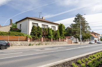 Prodej domu 316 m², Praha 9 - Horní Počernice