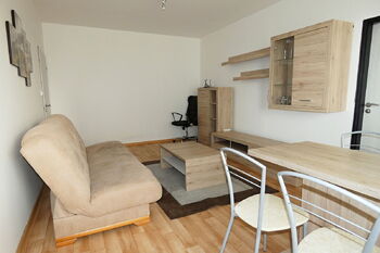 Pronájem bytu 2+1 v osobním vlastnictví 59 m², Hluboká nad Vltavou