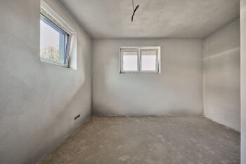 Prodej bytu 3+kk v osobním vlastnictví 75 m², Praha 5 - Zbraslav
