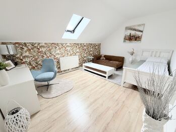 dětský pokoj v patře - Prodej domu 246 m², Babice