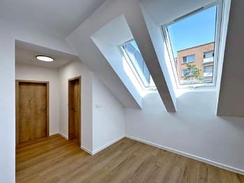 Prodej bytu 3+kk v osobním vlastnictví 95 m², České Budějovice