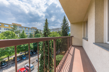 Lodžie - Prodej bytu 3+kk v osobním vlastnictví 52 m², Praha 9 - Střížkov
