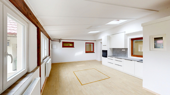 Prodej domu 400 m², Odrovice