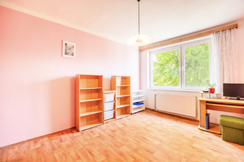 Prodej bytu 3+1 v osobním vlastnictví 70 m², Velvary