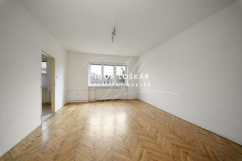 Prodej bytu 3+1 v osobním vlastnictví 74 m², Hustopeče