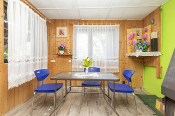 Pokoj chaty - Prodej chaty / chalupy 25 m², Roudnice nad Labem