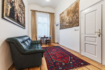 Pronájem bytu 4+1 v osobním vlastnictví 180 m², Praha 2 - Nové Město