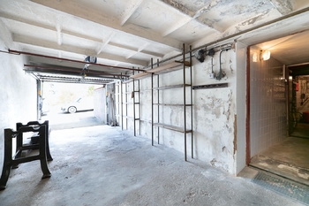 Garáž. - Prodej domu 116 m², Praha 4 - Modřany