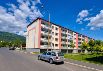 Prodej bytu 3+1 v družstevním vlastnictví 70 m², Osek