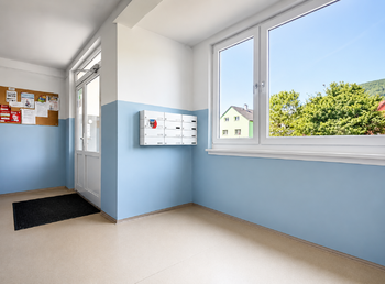 vstupní chodba - Prodej bytu 3+1 v družstevním vlastnictví 70 m², Osek