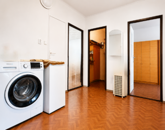 chodba - Prodej bytu 3+1 v družstevním vlastnictví 70 m², Osek