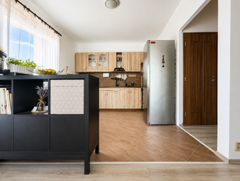 kuchyně - Prodej bytu 3+1 v osobním vlastnictví 76 m², Úštěk