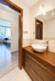 koupelna - Prodej bytu 3+1 v osobním vlastnictví 76 m², Úštěk