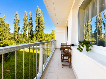 lodžie - Prodej bytu 3+1 v osobním vlastnictví 76 m², Úštěk