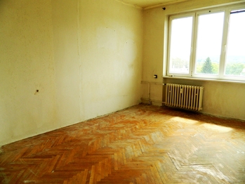 Pokoj. - Prodej bytu 2+1 v osobním vlastnictví 68 m², Aš